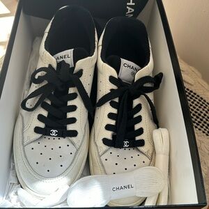 Chanel sneakers - white with black laces 40.5